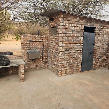 Kaoko Bush Lodge Kamanjab Экстерьер фото