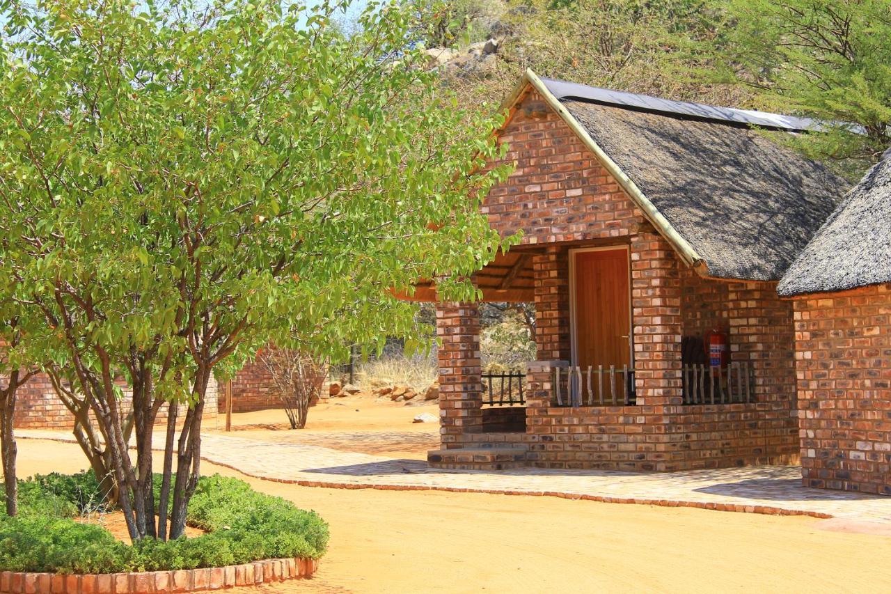 Kaoko Bush Lodge Kamanjab Экстерьер фото