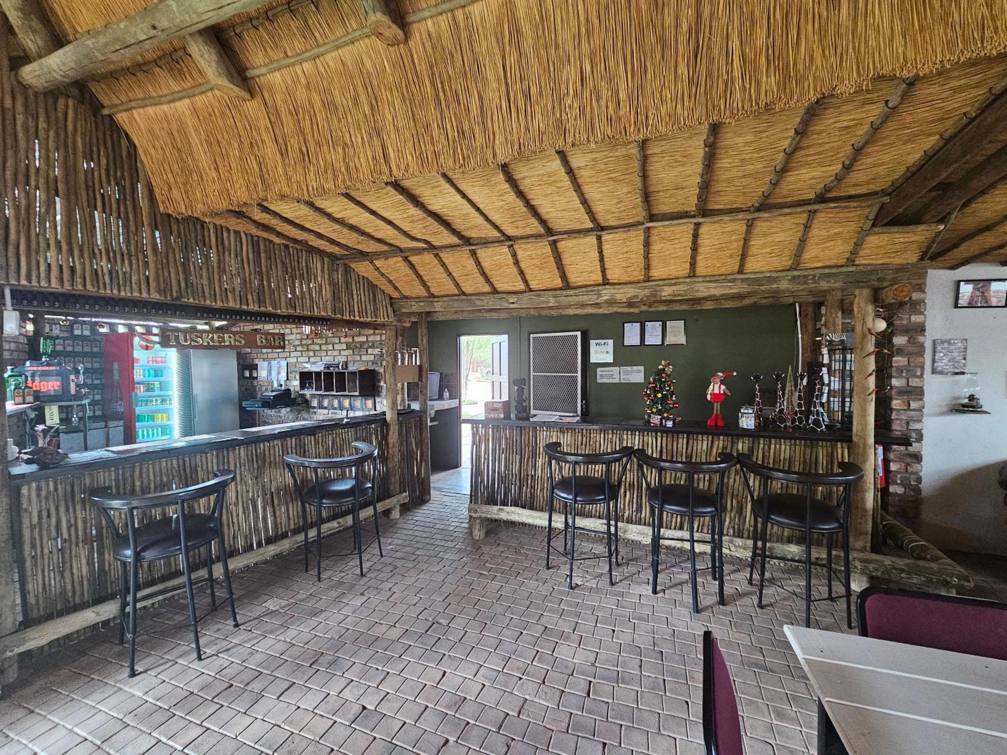 Kaoko Bush Lodge Kamanjab Экстерьер фото