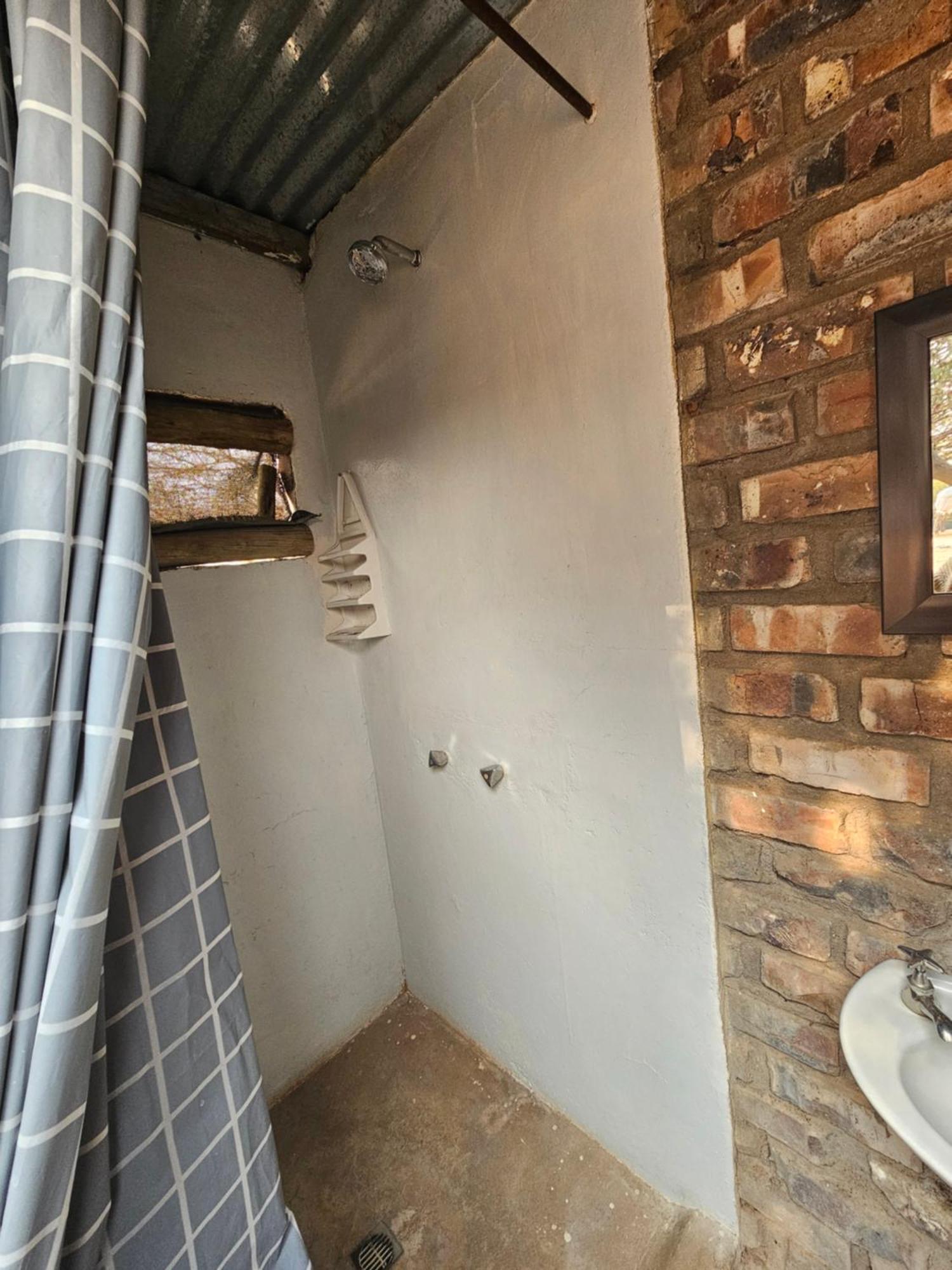 Kaoko Bush Lodge Kamanjab Экстерьер фото