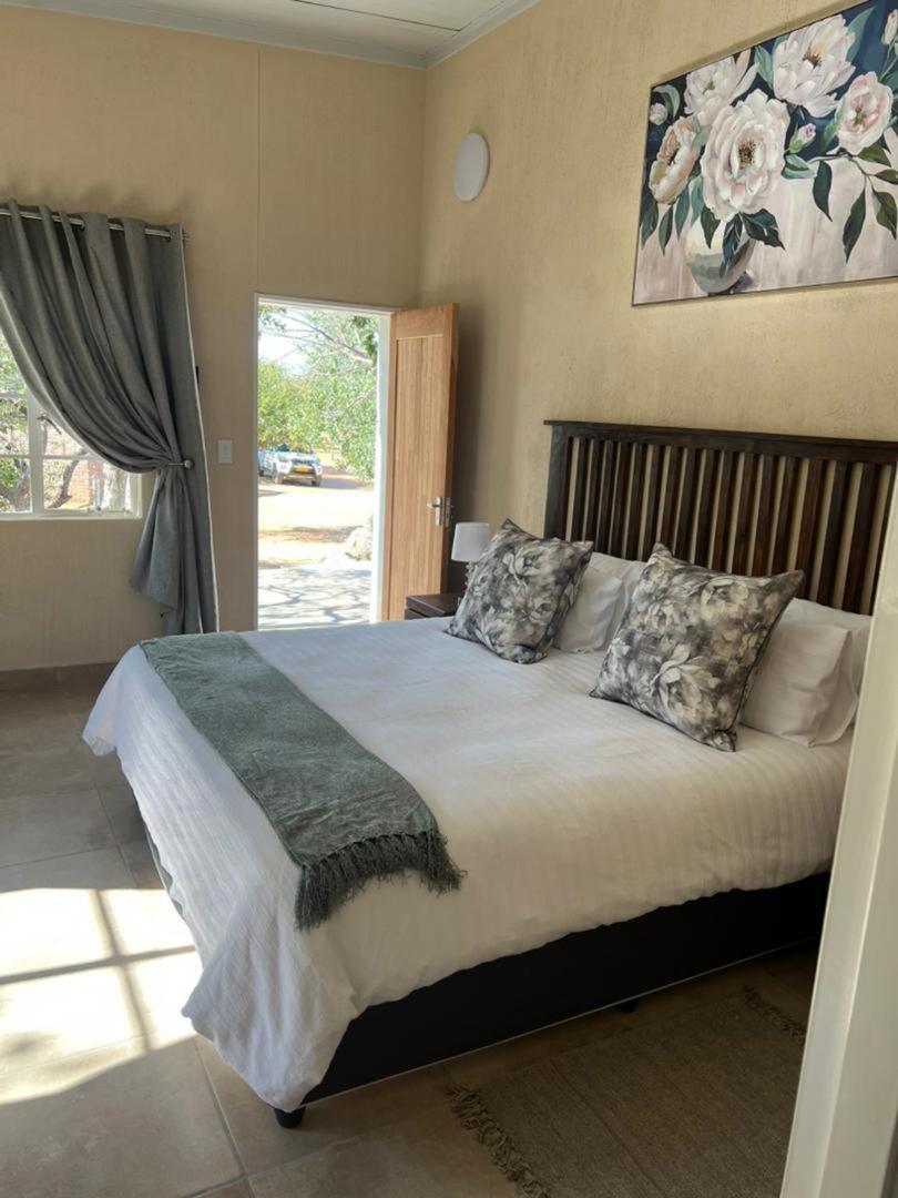 Kaoko Bush Lodge Kamanjab Экстерьер фото